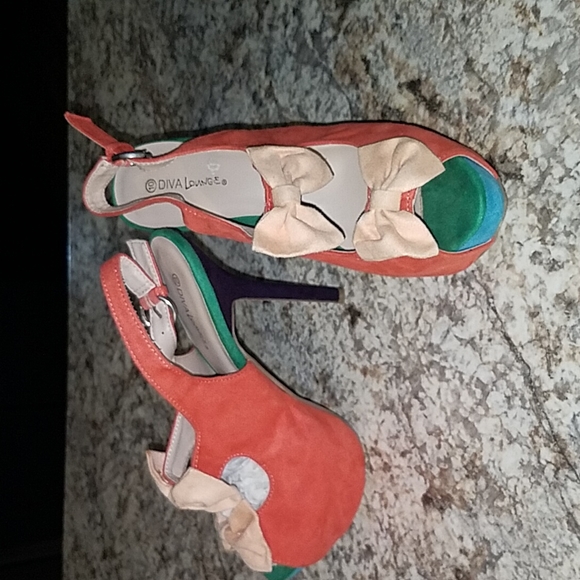 Divas Lounge Multi Colored Stilettos - Picture 4 of 4